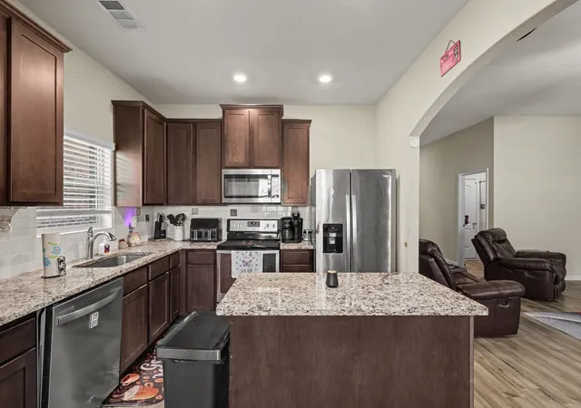 Photo 3 of Single family home for sale at 5216 Persimmon Dr, Denton, TX 76207 | MLS# 21331259 | Listing updated on 2026-08-25