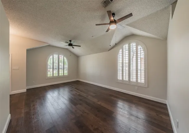 Photo 3 of Sale Pending at 4809 Summit Cir, Flower Mound, TX 75028 | MLS# 21334583 | Listing updated on 2026-08-26