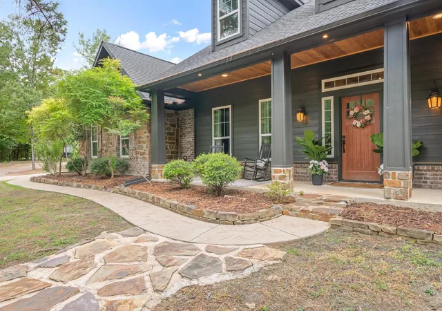 Photo 2 of Single family home for sale at 11088 State Hwy 19, Edgewood, TX 75117 | MLS# 21336477 | Listing updated on 2026-07-23