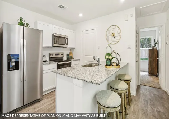 Photo 3 of Sale Pending at 4213 Tafoya Ln, Crandall, TX 75114 | MLS# 21318110 | Listing updated on 2026-08-18
