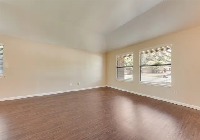 Photo 3 of Townhouse for sale at 208 E Denton Dr, Euless, TX 76039 | MLS# 21336468 | Listing updated on 2026-08-25