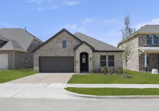 Photo 1 of Single family home for sale at 4313 Bellflower Ln, Melissa, TX 75454 | MLS# 21336445 | Listing updated on 2026-10-06
