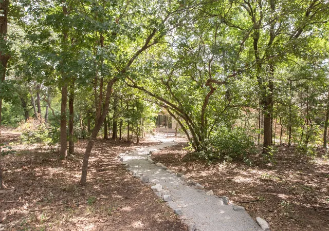 Photo 1 of Single family home for sale at 328 Wolf Front Rd, Van Alstyne, TX 75495 | MLS# 21334690 | Listing updated on 2026-07-21