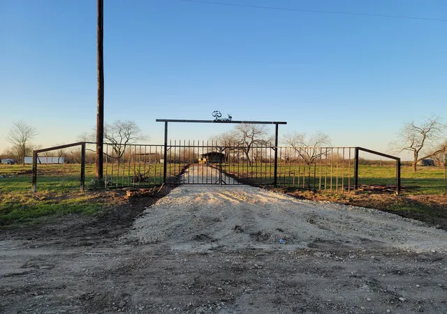 Photo 1 of Land for sale at 118 Sw County Rd #2360, Streetman, TX 75859 | MLS# 21335332 | Listing updated on 2026-08-25