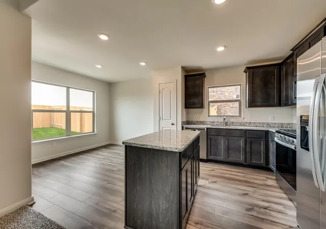 Photo 4 of Single family home for sale at 303 Tidwell Dr, Ferris, TX 75125 | MLS# 21331145 | Listing updated on 2026-07-24