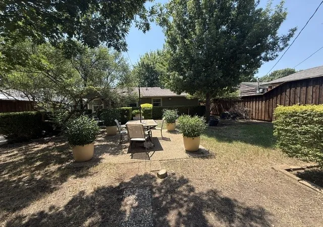 28th image of 4113 Barksdale Ct, Dallas, TX 75211 | MLS# 21333912