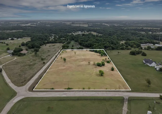Photo 2 of Land for sale at 250 Private Road 477, Hillsboro, TX 76645 | MLS# 21336626 | Listing updated on 2026-07-21