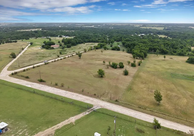 Photo 3 of Land for sale at 250 Private Road 477, Hillsboro, TX 76645 | MLS# 21336626 | Listing updated on 2026-07-21