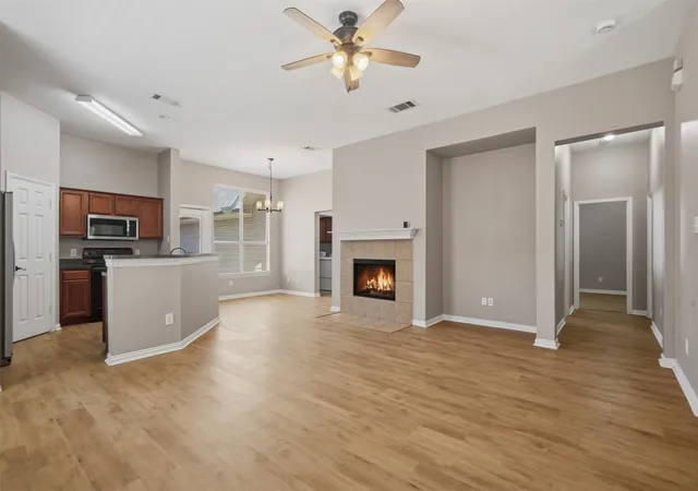 4th image of 1051 Elm Dr, Providence Village, TX 76227 | MLS# 21334980