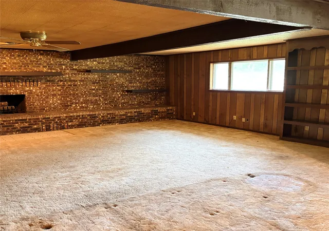 Photo 2 of Single family home for sale at 3103 N Oak Ave, Mineral Wells, TX 76067 | MLS# 21336799 | Listing updated on 2026-07-21