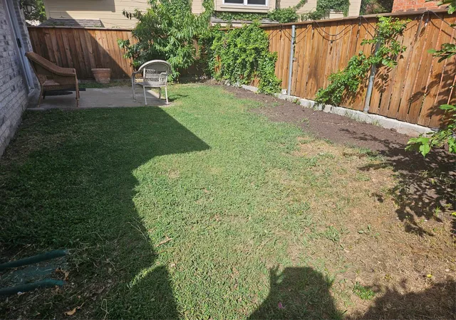 Photo 3 of Single family home for sale at 1537 Collin Dr, Allen, TX 75002 | MLS# 21336749 | Listing updated on 2026-08-24