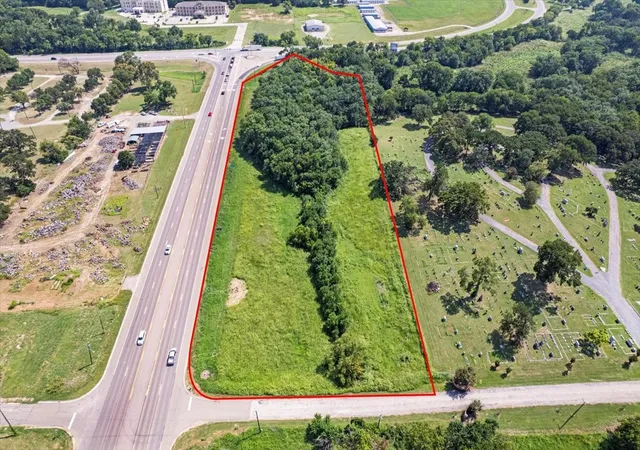 Photo 4 of Land for sale at Westside N Tx-121 Hwy, Bonham, TX 75418 | MLS# 21336828 | Listing updated on 2026-07-24