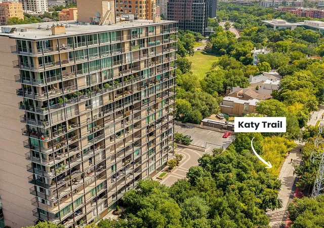 Condo for sale at 3310 Fairmount St #16B, Dallas, TX 75201 | MLS# 21332825