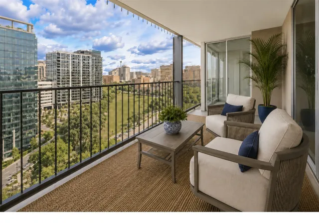 Photo 2 of Condo for sale at 3310 Fairmount St #16B, Dallas, TX 75201 | MLS# 21332825 | Listing updated on 2026-08-08