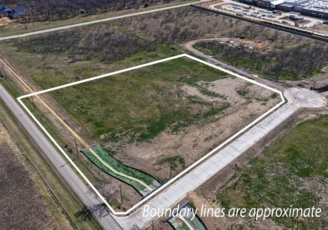 Photo 4 of Land for sale at 101 Paloma Ct, Argyle, TX 76226 | MLS# 21336920 | Listing updated on 2026-08-03