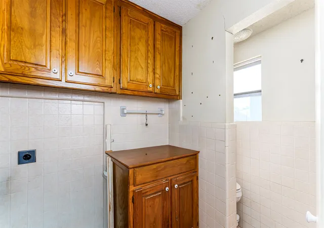 Photo 4 of Single family home for sale at 709 Cooks Ln, Fort Worth, TX 76120 | MLS# 21336472 | Listing updated on 2026-07-27