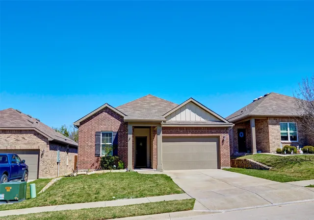Photo 1 of Single family home for sale at 741 Windsor Ct, Lavon, TX 75166 | MLS# 21337018 | Listing updated on 2026-08-29