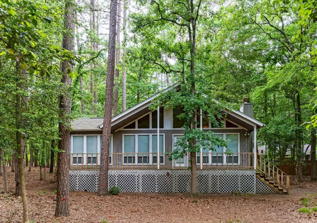 Single family home for sale at 159 Cherrywood Ln, Holly Lake Ranch, TX 75765 | MLS# 21336553