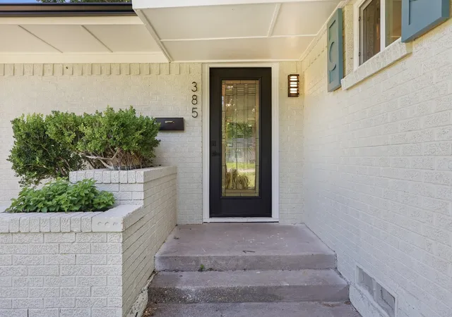 Photo 3 of Single family home for sale at 385 Crockett, Lewisville, TX 75057 | MLS# 21336978 | Listing updated on 2026-07-21