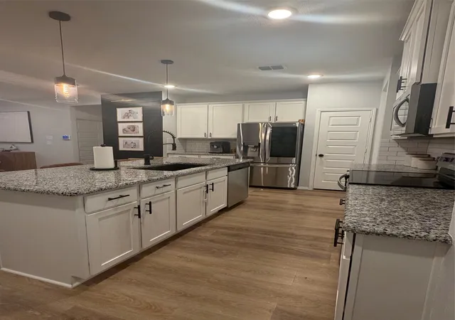 2nd image of 10164 Revere Dr, Providence Village, TX 76227 | MLS# 21337192