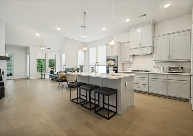 Photo 4 of Single family home for sale at 4804 High Ridge Trl, Roanoke, TX 76262 | MLS# 21336408 | Listing updated on 2026-09-03