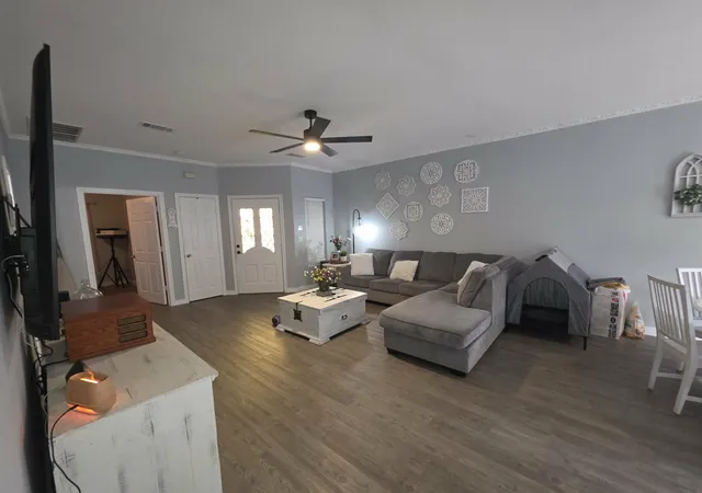 Photo 3 of Single family home for sale at 106 Callie Ln, Gun Barrel City, TX 75156 | MLS# 21335944 | Listing updated on 2026-08-04