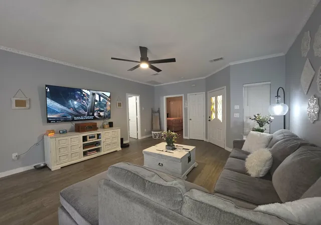 Photo 3 of Single family home for sale at 106 Callie Ln, Gun Barrel City, TX 75156 | MLS# 21335944 | Listing updated on 2026-08-04