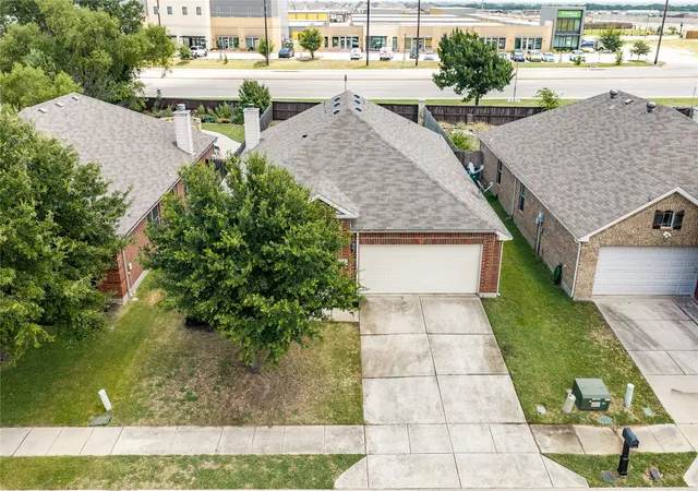 Photo 3 of Single family home for sale at 961 Roundup St, Cross Roads, TX 76227 | MLS# 21334402 | Listing updated on 2026-10-05