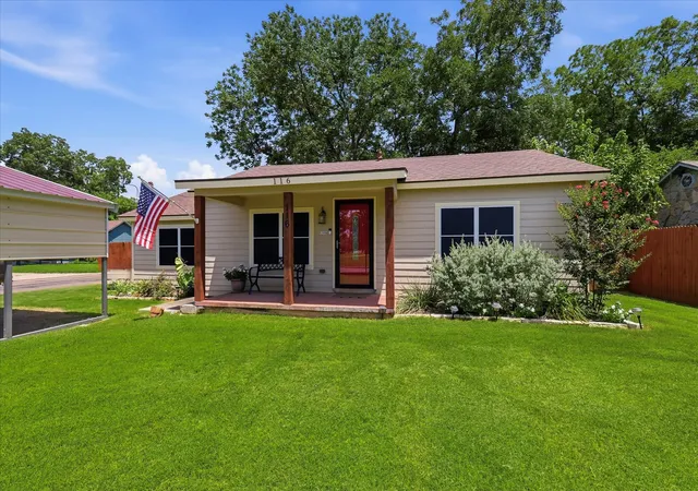 Photo 2 of Sale Pending at 116 Pecan St, Whitesboro, TX 76273 | MLS# 21336542 | Listing updated on 2026-08-27
