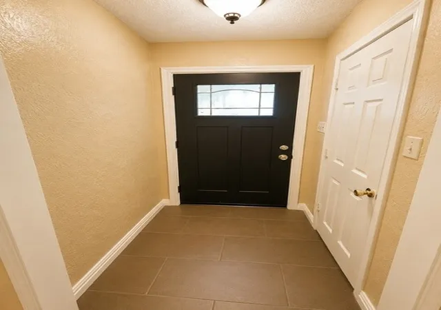 Photo 3 of Sale Pending at 216 Monica St, Glenn Heights, TX 75154 | MLS# 21337307 | Listing updated on 2026-09-25