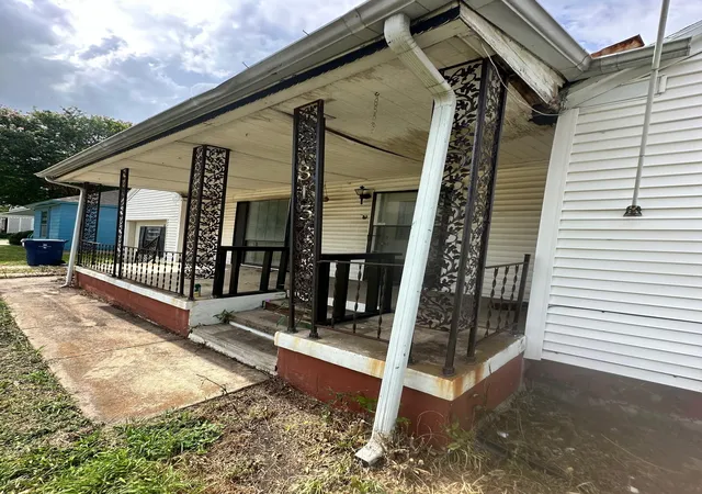 14th image of 813 Magnolia Dr, Garland, TX 75040 | MLS# 21333466