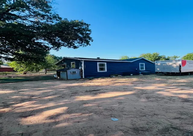 Photo 2 of Single family home for sale at 429 Baker St, Seagoville, TX 75159 | MLS# 21336681 | Listing updated on 2026-08-04