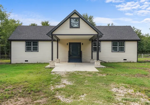 Photo 4 of Sale Pending at 5475 Fogleman Rd, Kemp, TX 75143 | MLS# 21335755 | Listing updated on 2026-08-31