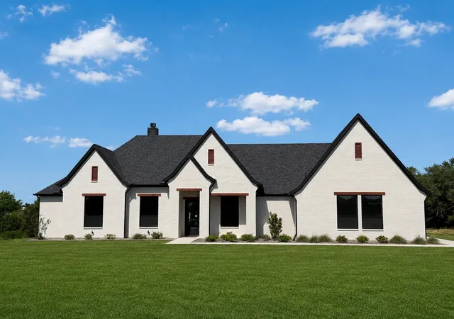 Photo 1 of Single family home for sale at 1037 Woodland Rd, Weatherford, TX 76088 | MLS# 21331196 | Listing updated on 2026-08-25
