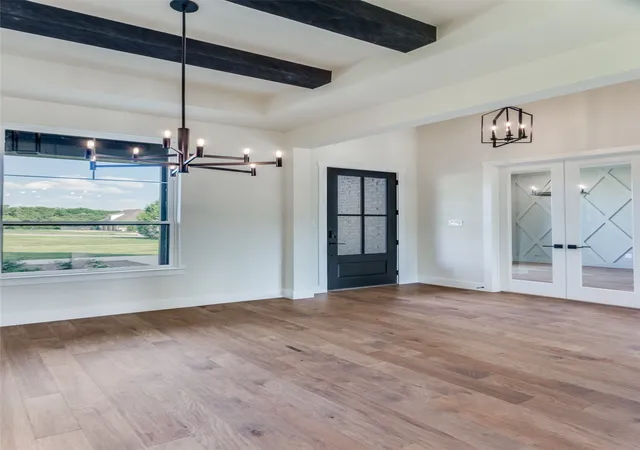 Photo 4 of Single family home for sale at 1037 Woodland Rd, Weatherford, TX 76088 | MLS# 21331196 | Listing updated on 2026-08-25