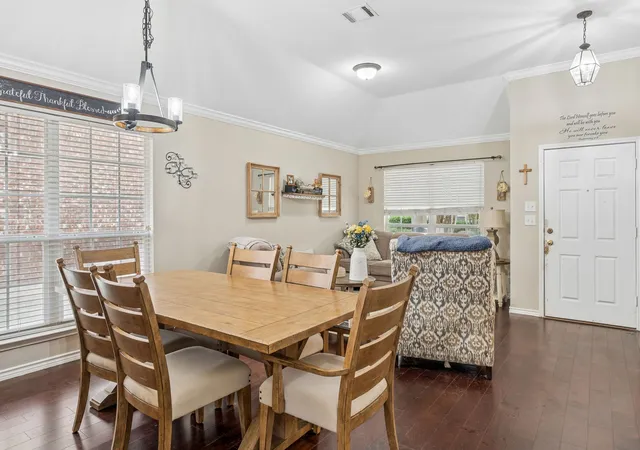 Photo 3 of Single family home for sale at 8013 Elk Mountain Trl, Mc Kinney, TX 75070 | MLS# 21318773 | Listing updated on 2026-08-22