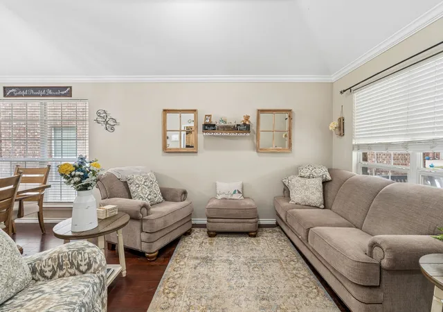Photo 4 of Single family home for sale at 8013 Elk Mountain Trl, Mc Kinney, TX 75070 | MLS# 21318773 | Listing updated on 2026-08-22
