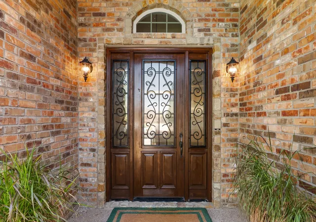 Photo 4 of Single family home for sale at 2304 Augustine, Waco, TX 76712 | MLS# 21326833 | Listing updated on 2026-07-22
