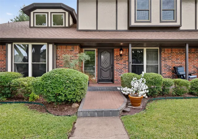 4th image of 222 Inverness Dr, Trophy Club, TX 76262 | MLS# 21337578