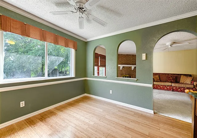 4th image of 1901 Angelina Dr, Garland, TX 75040 | MLS# 21274243