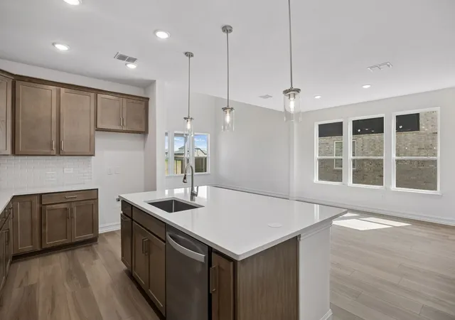 Photo 3 of Single family home for sale at 1509 Kadynce Ln, Anna, TX 75409 | MLS# 21337583 | Listing updated on 2026-09-30