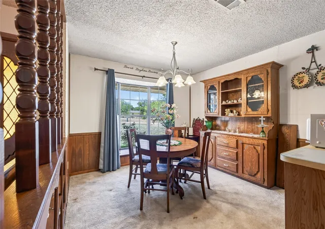 Photo 3 of Single family home for sale at 19399 State Hwy 274, Kemp, TX 75143 | MLS# 21336083 | Listing updated on 2026-08-20