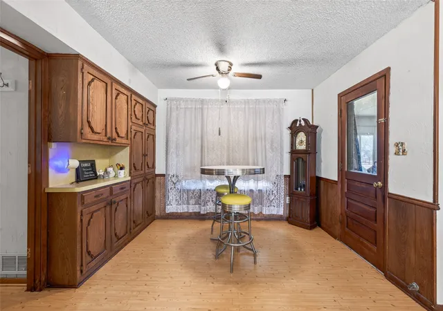 Photo 4 of Single family home for sale at 19399 State Hwy 274, Kemp, TX 75143 | MLS# 21336083 | Listing updated on 2026-08-20