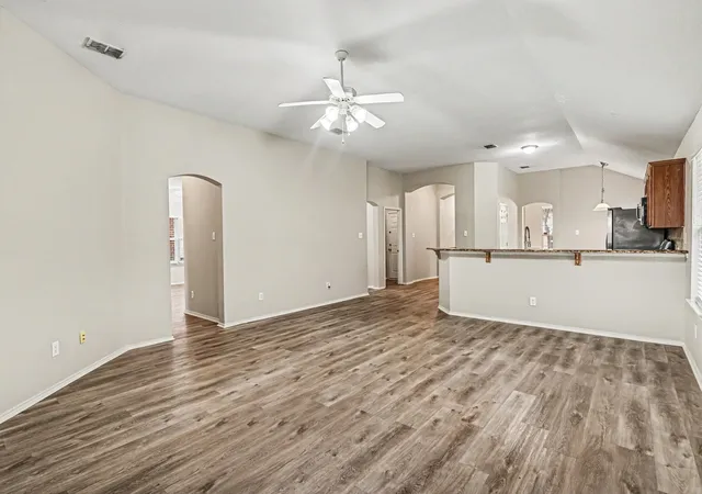 Photo 2 of Single family home for sale at 10728 Lipan Trl, Fort Worth, TX 76108 | MLS# 21336880 | Listing updated on 2026-08-20