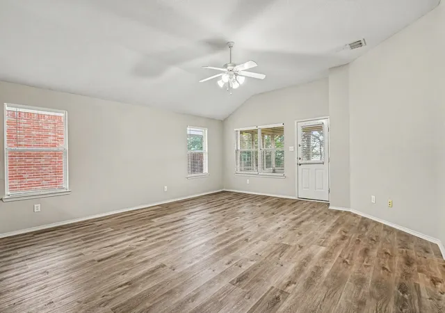 Photo 3 of Single family home for sale at 10728 Lipan Trl, Fort Worth, TX 76108 | MLS# 21336880 | Listing updated on 2026-08-20