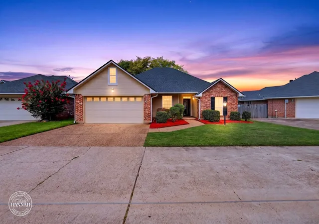 Photo 1 of Single family home for sale at 10606 Scandia Ct, Shreveport, LA 71115 | MLS# 21316477 | Listing updated on 2026-09-27