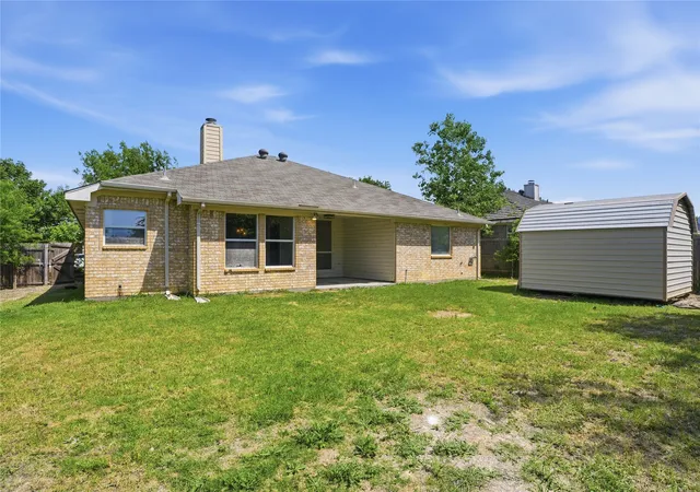 Homes for sale in Crowley, TX | 104 Adams Dr, Crowley, TX 76036 | MLS# 21336948