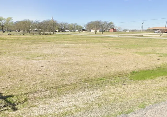 Photo 2 of Land for sale at 210 Mcelroy St, Whitesboro, TX 76273 | MLS# 21336326 | Listing updated on 2026-07-22