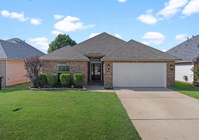 Photo 1 of Sale Pending at 3623 Amite River Dr, Bossier City, LA 71111 | MLS# 21337810 | Listing updated on 2026-08-13