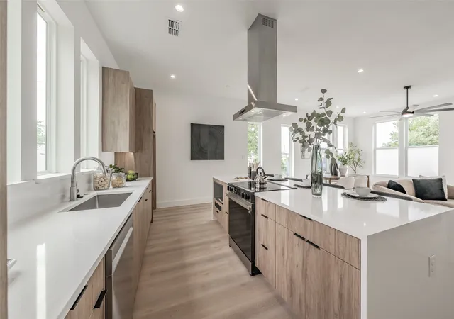 Photo 1 of Condo for sale at 2523 Hondo Ave #102, Dallas, TX 75219 | MLS# 21337794 | Listing updated on 2026-07-22